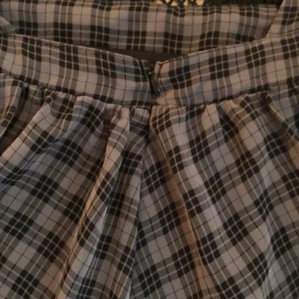 Romper - Picture 7 of 7